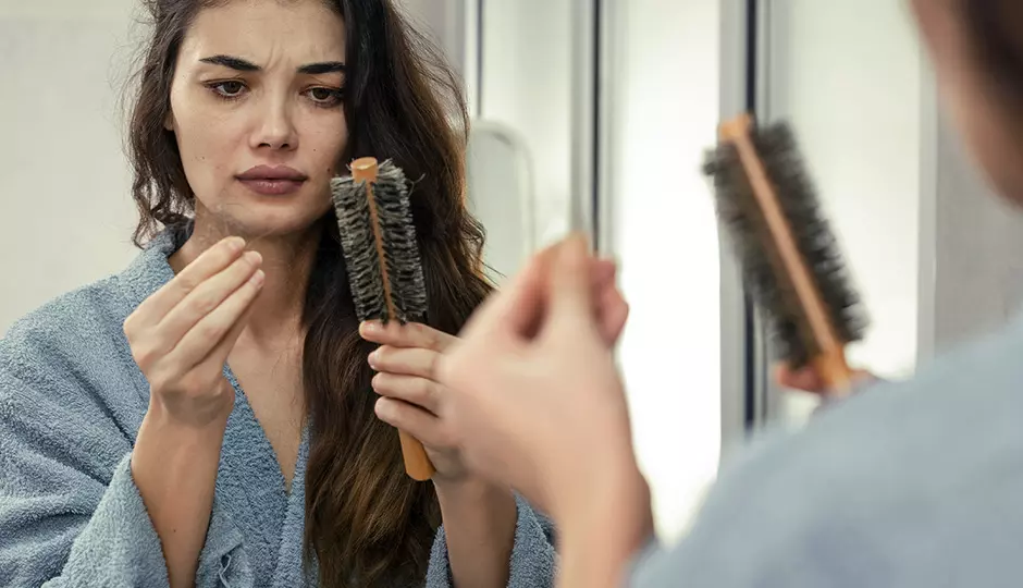 Trichologist &amp; Dermatologist: What&rsquo;s the Difference?